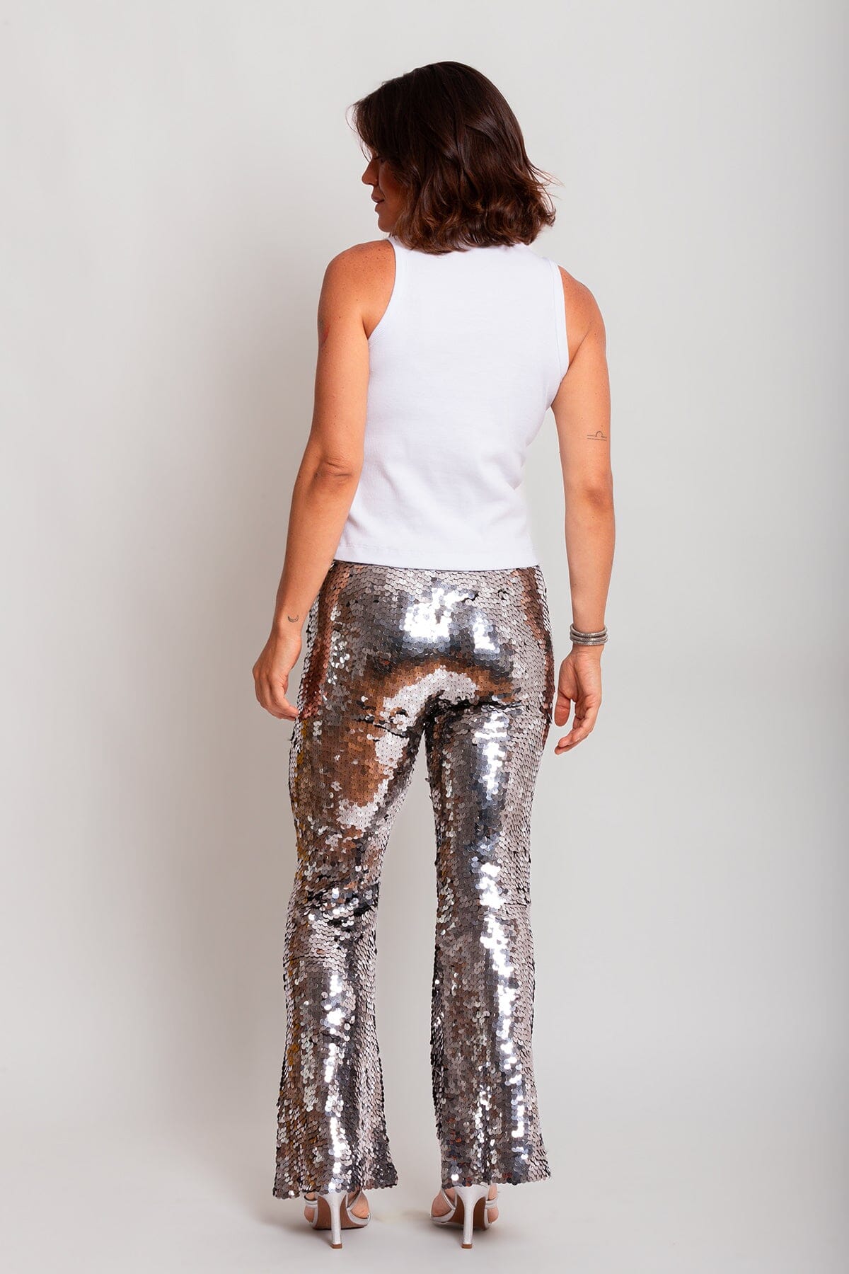 Calça Flare Bordada Sole - Grafite Calça Joulik