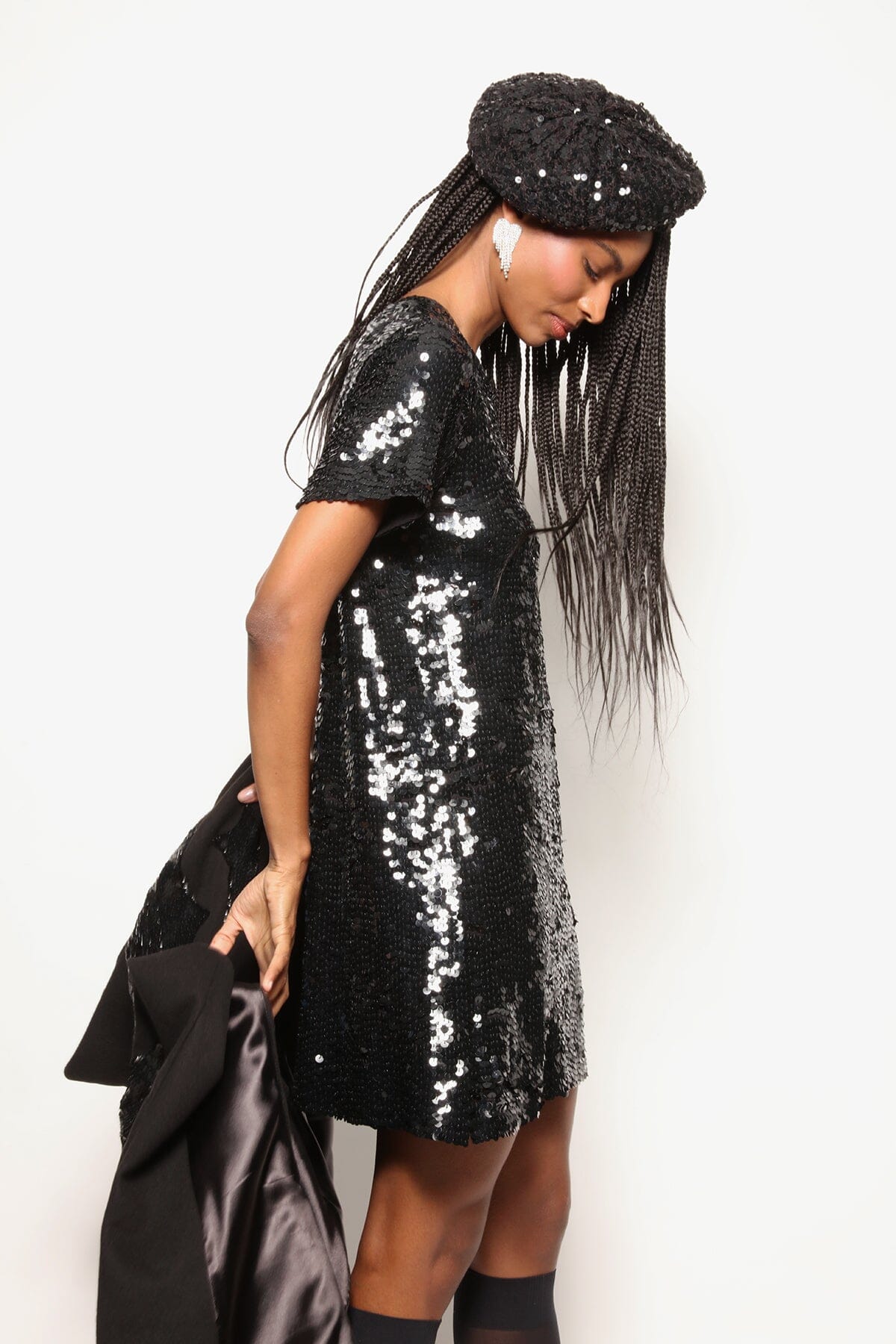 Vestido Manga Curta Bordado Sole - Preto Vestido Joulik