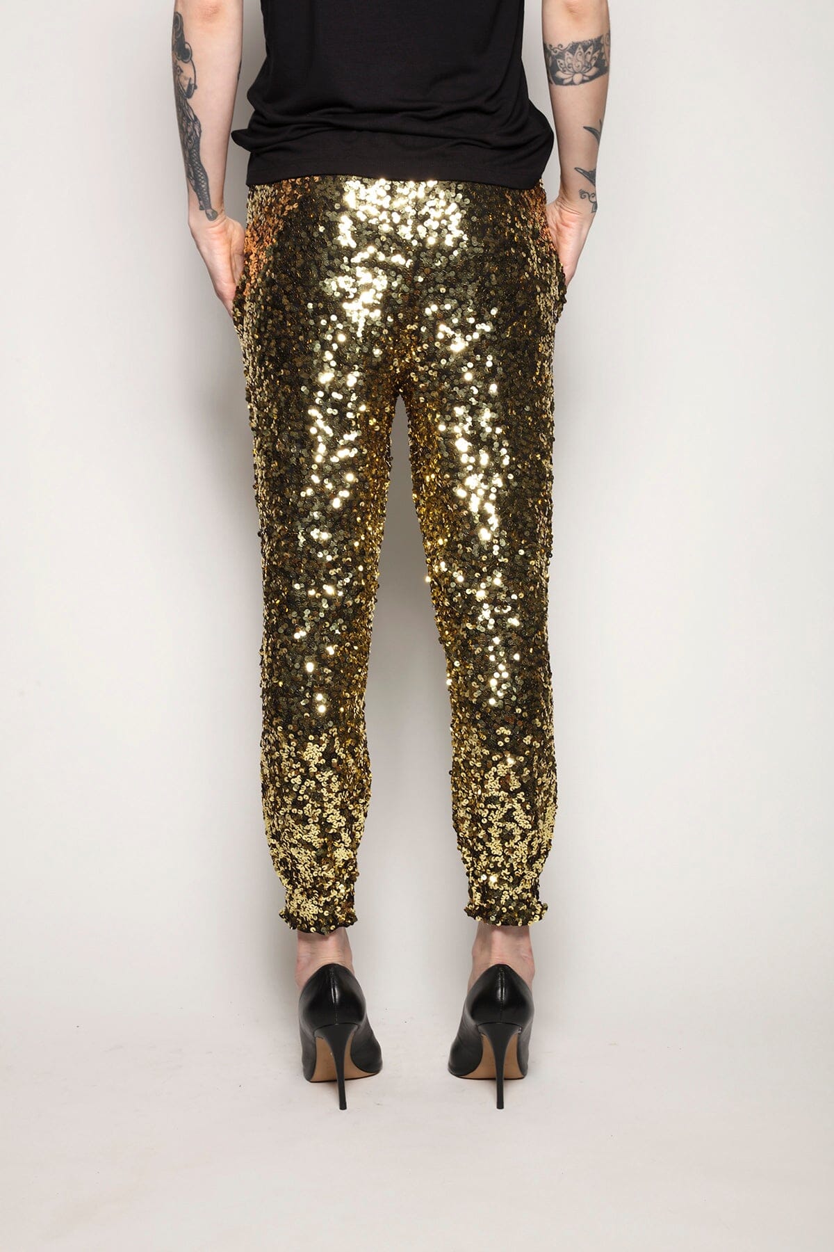 Calça Jogger Bordada Luna - Dourado Calça Joulik 