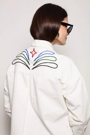 Camisa Bordado Cisne - Off White Camisa Joulik 