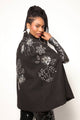 Poncho Bordado Fiore - Preto Jaqueta Joulik 
