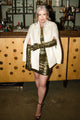 Poncho Bordado Goth - Off White Jaqueta Joulik 