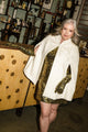 Poncho Bordado Goth - Off White Jaqueta Joulik 