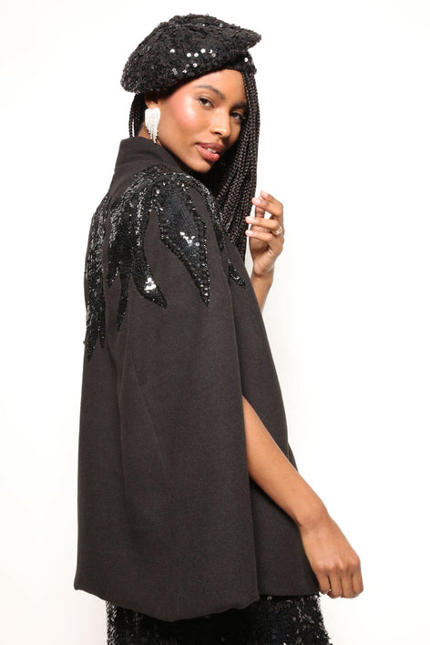 Poncho Bordado Goth - Preto Jaqueta Joulik 