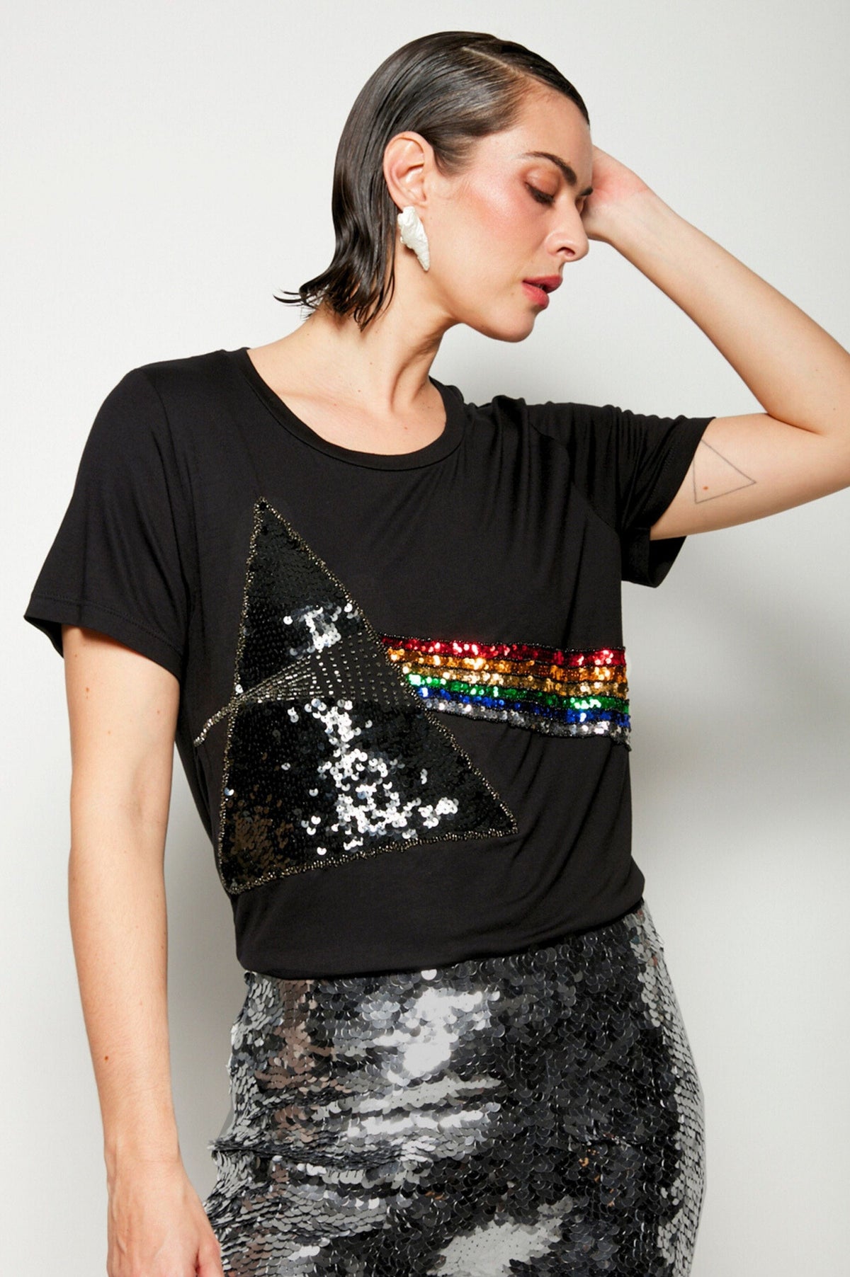 T-shirt Bordada Floyd - Preto T-Shirt Joulik 
