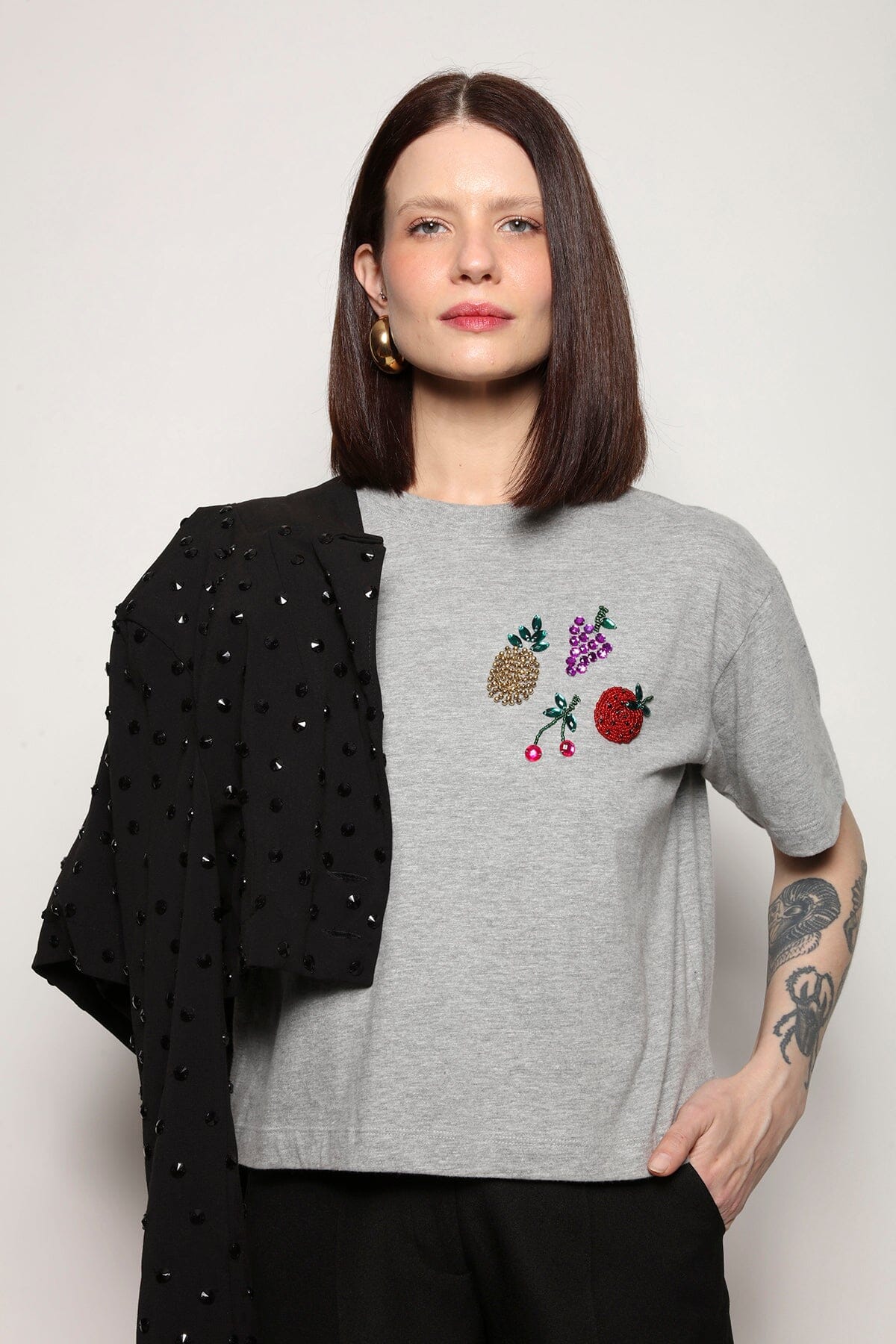 T-shirt Bordada Frutas - Mescla T-Shirt Joulik 
