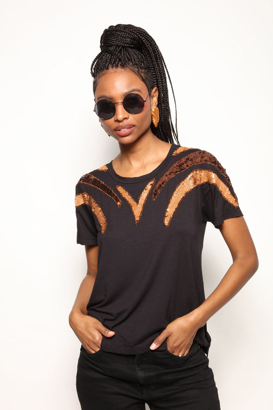 T-shirt Bordada Tibra - Preto T-Shirt Joulik 