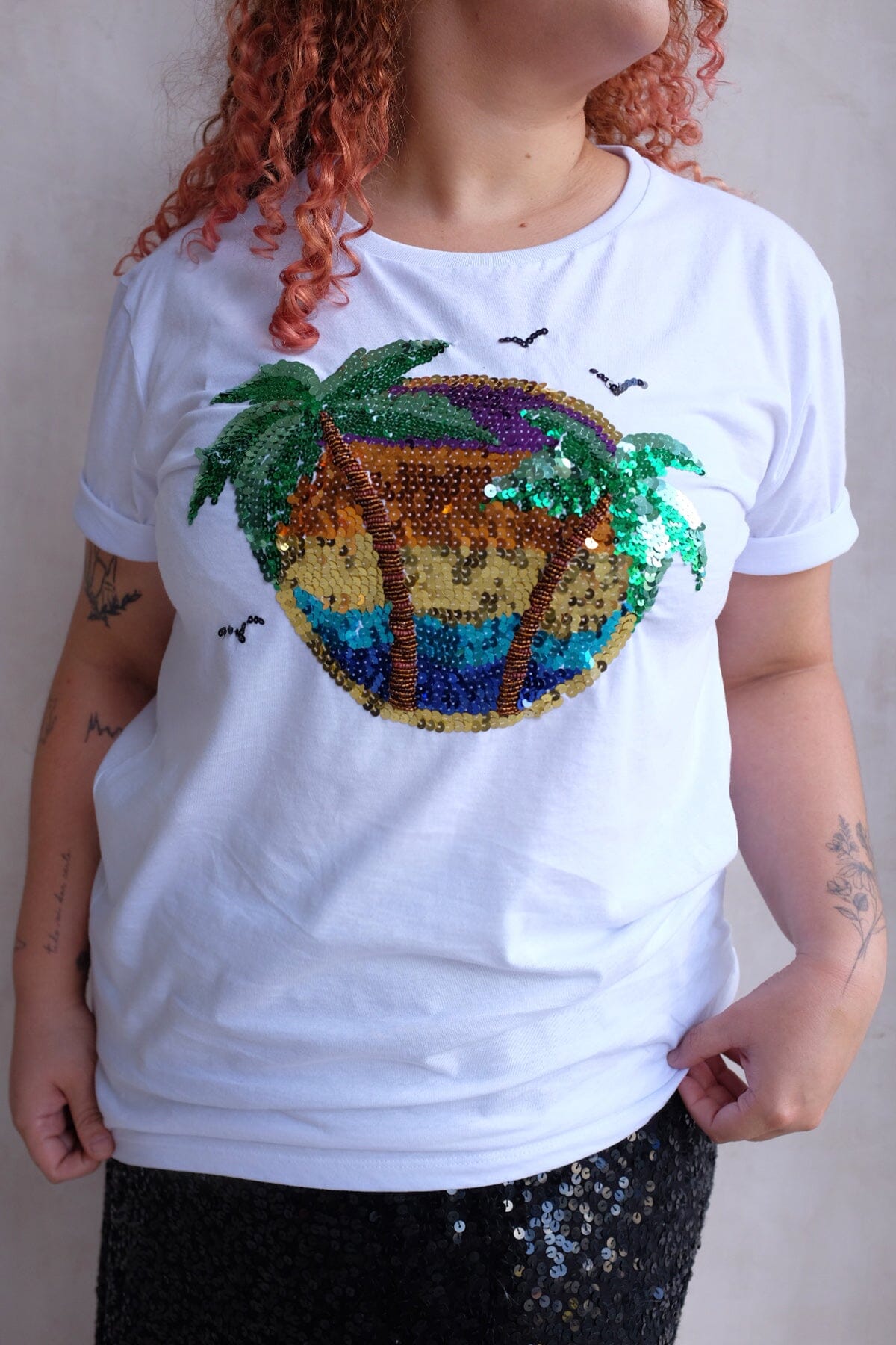 T-shirt Unissex Bordada Coqueiros Branca T-Shirt Joulik 