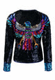 Manequim usa casaqueto joulik com desenho feito de falcão bordado manualmente em diversas cores e materiais