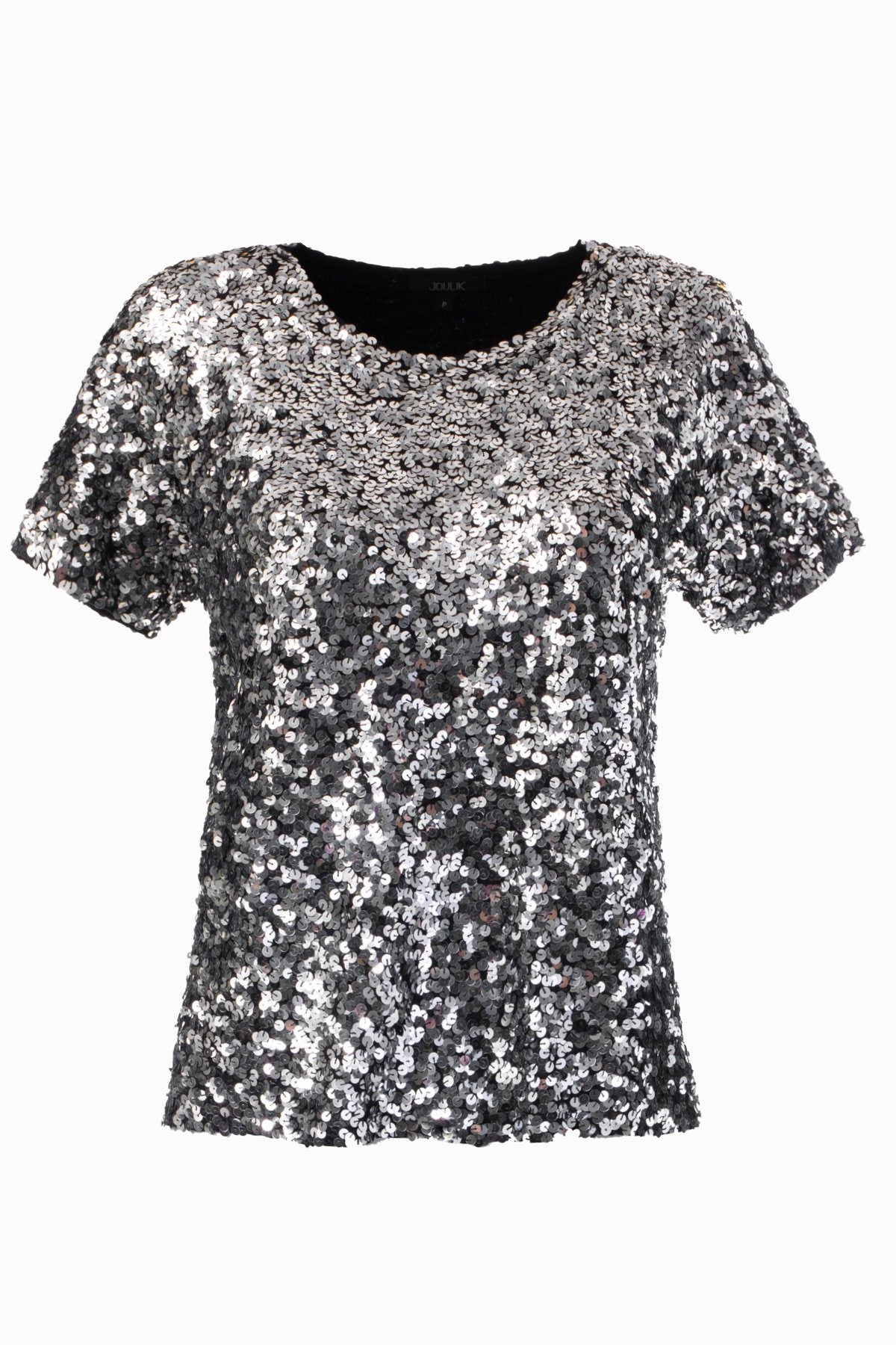 Foto em estilo Still da blusa luna nas cores prata e grafite. Peça ideal para usar em festas, shows, eventos ou no dia a dia.