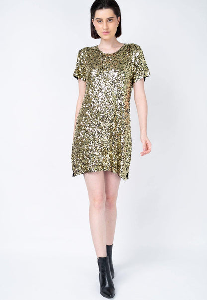 Modelo veste vestido joulik luna manga curta gola redonda dourado bordado manualmente com paetês 